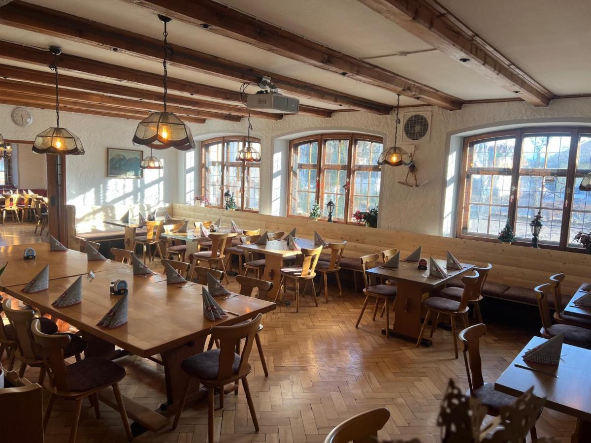 Gasthof Loewen 프론텐 외부 사진