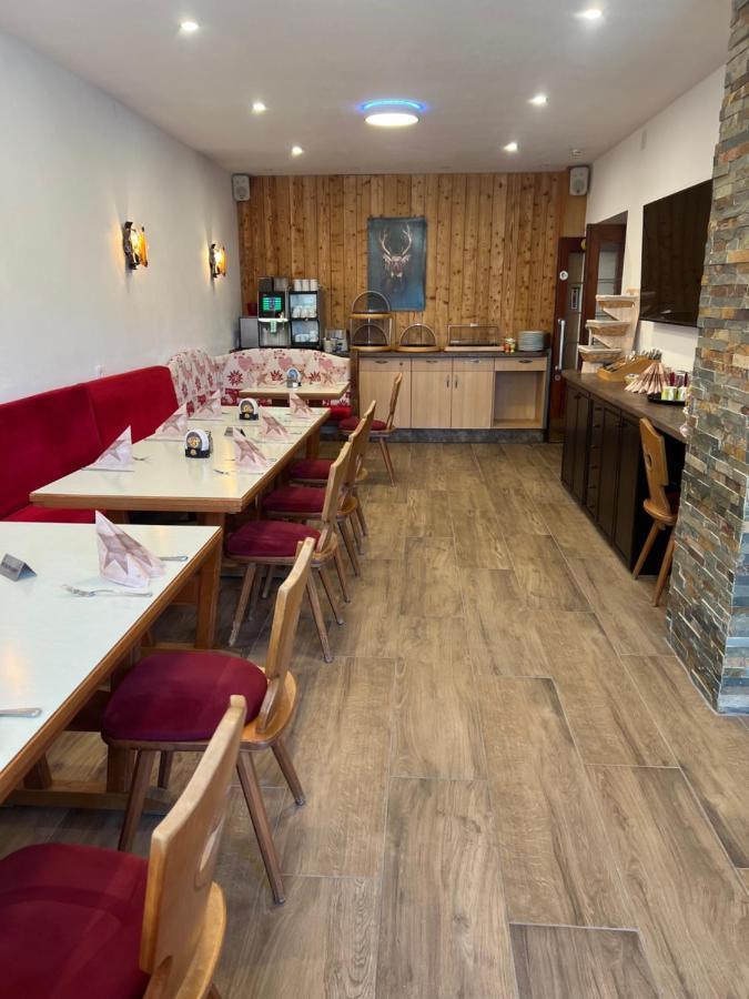 Gasthof Loewen 프론텐 외부 사진